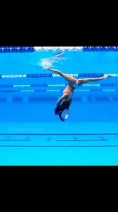 Yoga in swimming pool 🧘🏻🏊🏻🥽 #yoga #yogareels #yogaflow #yogaworkout #yogainswimmingpool | Godesihealth