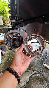 66K views · 868 reactions | Brake Shoe Cleaning (PART 2) | LIANE VLOG | Facebook