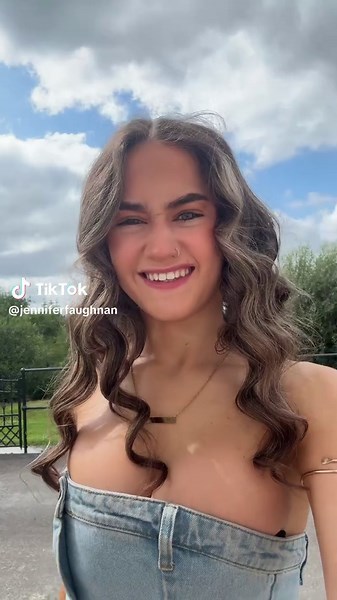 jennifer (@jenniferfaughnan)’s videos with 28 - Zach Bryan