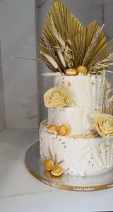 132K views · 4.4K reactions | Bohemian wedding cake po ba ang tawag dito? ✨ #goldybakes | Goldy bakes | Facebook
