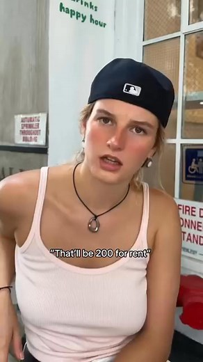 family board game night 🫣 #datingadviceformen #fortheboys #single #alabama | Carly Jane