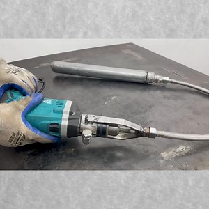 Transforming a drill into a homemade concrete vibrator. | Vinh Creative