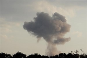 Syrian army drops chlorine bomb on opposition-held Idlib