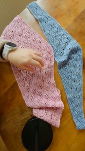 Leaflette and Leaflerchief 🌿 two pretty leafy accessories that might become your new project! And a cabled twin design is coming very soon! #letesknits #knitting #cecilygroveyarns | Lete's Knits