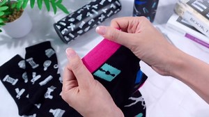 Umigy 2 Pcs Hairdresser Graduation Gifts for Women Hair Stylist Tumbler and Novelty Barber Socks 20 oz Stainless Steel Tumbler with Lids and Straw for Hairdresser Cosmetology Female Gifts Ideal