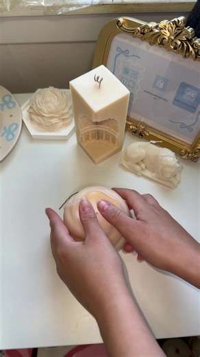 Luna Bleu Candles LLC on TikTok