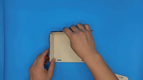 Generic Wooden Money Box with Money Target and Numbers, Cash Saver Box Wooden Money Box, Retro Style Wooden Coin Bank for Boys and Girls, Adults Money Saving Box with Counter for Savings 10,000USD