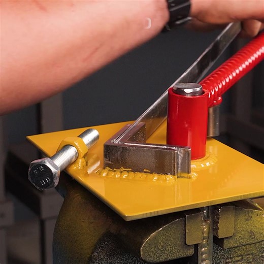 9.8K views | Satisfying Metal Bending to Create Patterns Thanks for watching! Please be aware that this video is for entertainment purposes only and techniques shown should not be attempted at home! | Gorgeous | Facebook