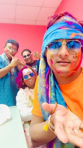 HAPPY HOLI 🙏🙌🔴🔵🟢🟡⚪️🔥🟣. Dressing room fun lol 😂 Love you all!! Enjoy! #godfirst #holi #love #ncicnagar #rangabarse #phagwa #colour #kaveeshtheband | Kaveesh The Band