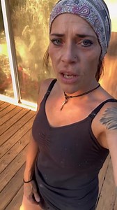 Waffle winner!!!! Sunflower and husky merch!! Check it and congrats to the winners! Also in this video you will see what’s next! and it’s a wreath 😃 Also, let’s go to the pool!!! #rafflewinner | Husky Halfway House