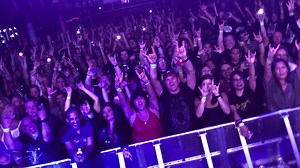 Kick ass time in Houston tonight 🤘🏻👊🏻 Y’all were fire 🔥 Thanks for rockin’ with us at RISE Rooftop #keiferband 💀 LIVE⚡️LOUD TOUR 🔊🔊 | Tom Keifer