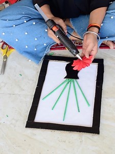 173K views · 3.9K reactions | Beautiful flower wall frame ❤❤ #paperflowers #diyideas #craftideas #paperflowers #doityourself #craftengineer | Craft Engineer | Facebook