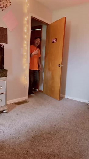 19K views · 323 reactions | my dads tryna fit in 藍 #fyp #foryou #foryoupage #got2bhome #littlethings #homeroutine #transformation | Crosner18 | Facebook