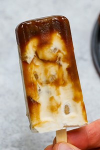Brown Sugar Boba Ice Cream Bar ( VIDEO)