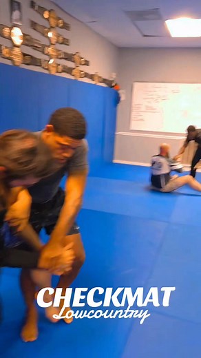 Adult No GI BJJ Class Checkmat Lowcountry 1106 N Jefferies Blvd 843 539 6450 | Stephan La Presta