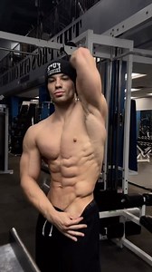 460 reactions · 13 shares | @alex.taylor5 shredded Natural Bodybuilder  #aesthetic #musculação #muscular #men #shredded #naturalbodybuilding #natty | Rik Ibarrola | Facebook