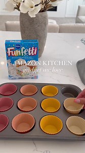 28K views · 14 reactions | Cupcake shovel Cupcake spoon Silicone pushable cake shovel baking cake liquid chocolate sauce batter measuring spoon #batterspoon #bakingtool #bakerstools #cupcakeshovel #cupcakestools #bakerslife #smartkitchen #kitchenlife #housewifelife #organizedmomlife #organizedmom #easylife #amazonfinds #measuringspoons #multifunctional | Super Moms | Facebook