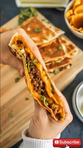 🌮 Taco Beef Folded Wrap – 30-Second Recipe!