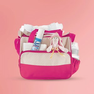 With a conveniently sized for all your on-the-go needs, Lysol Disinfecting Wipes Kills 99.9% of viruses and bacteria. | Lysol