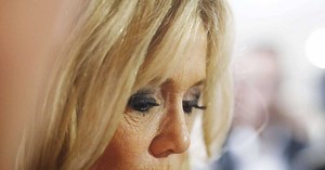 Mort de Johnny Hallyday : Brigitte Macron auprès de la famille du chanteur à Marnes-la-Coquette