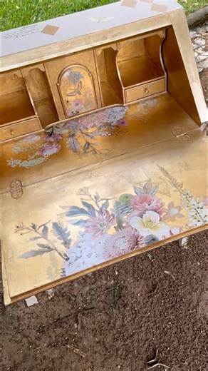 2.8K views · 115 reactions | Redesign Decor Transfers® – Life In Full Bloom By @emporiumdeluxe | Re·design with Prima | Facebook