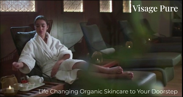 Ageless Skin Rejuvenating Set. The Perfect Set to Maintain a Healthy and Youthful Skin - Organic - Physician Formulated - Research Supported