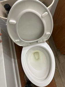 La manera correcta de instalar un toilet | Home By Lions