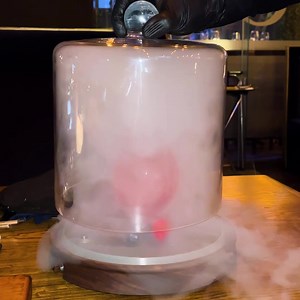 5.1K views · 36 reactions | Disfruta de nuestro delicioso menú de la mano de nuestra mixologia. Ven a visitarnos y celebra con #Maximilianos Reserva en Open Table | Maximiliano's | Facebook