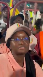 256K views · 16K reactions | Joyeux anniversaire à ma thiat d’amour kima tekk beugg louma am mou beugg si foumou ma guiss gnane ma Khaliss. Khawma Kagne ngay yor rek doundal ba say may di bawane | Yayou Fatima | Facebook