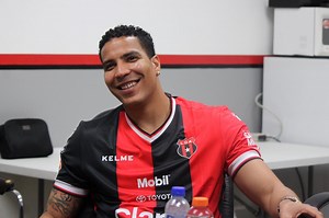 ( VIDEO) Dirigencia del Alajuelense decide futuro de Estaban Alvarado
