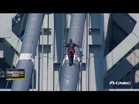 World's most dangerous jobs: Bridge painter