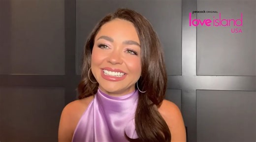 3.6K views · 45 reactions | Sarah Hyland is headed to Fiji to host "Love Island USA" and teases LOTS of surprises. Season 5 of Peacock Original "LOVE ISLAND USA" launches July 18, 2023. | E! News | Facebook