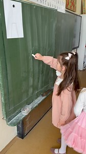 8K views · 193 reactions | Naša predškoláčka. Kedy sa toto stalo? 凉 Dnes som nejaká rozcítená  Mamičky, aj Vy máte taký pocit, že všetko uteká veľmi rýchlo? #čoskoro #škola #predškoláčka | Trendy Shop | Facebook