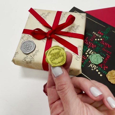 Snowflake Christmas Adhesive Wax Seal Stickers 25 pcs. Envelope Seals Self Adhesive Wax Stickers for Christmas Cards and Gifts