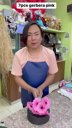 7pcs gerbera pink flower arrangement 🇵🇭🇦🇪🇵🇭 #highlightseveryone #reelsfb23 #fbviralvideoreels #ofwreels #reelseverywhere #StarsEverywhere #flowerarrangement #freshflowers #gerbera | Sam Antipuesto