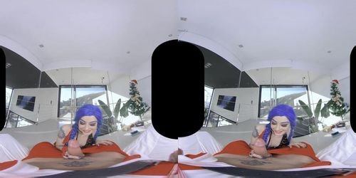 Alessa Savage As Jinx Is Absolutely Desperate To Empty Santa's Sack And Suck His Candy Cane (Dede Bloom, Donna Hart, Thick Candy)