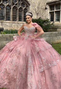 3235 W 26th St, Chicago, Illinois 🎀✨ MUA 💄 @Flawless experience #chicago #quinceañera #quincedress #princessparadise