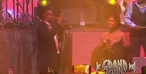 Une connexion pure et sincère avec mon idole, Youssou NDOUR, qui m’a toujours portée vers le haut. Je suis très reconnaissante ♥️♥️♥️ | Titi Sénégal l'officiel