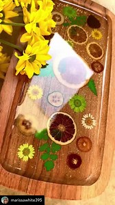What a cute idea for a summery serving tray! Artist: @marissawhite395 #art_resin #resinart #epoxyresin #epoxyresinart #foodsaferesin #resinsafe #artresin #resincraftideas | ArtResin