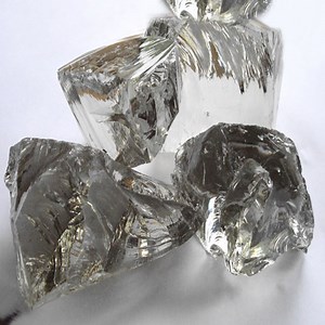 [Hot Item] Amazon Colored Landscaping Gabion Glass Rock China Wholesaler