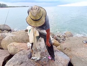 13K views · 154 reactions | fishing nets on the rocky pier | Zami Akbar | Facebook