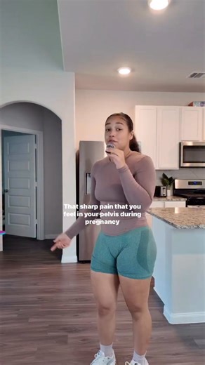 pubic symphysis dysfunction… it’s more common than you think.A few things I recommend to my mamas for some relief: - avoid single leg exercises or movements- sleep with a pillow between your knees- stay consistent with deep core pelvic floor work& this is the exact type of training i guide you through inside Power in Pregnancy 🤰 and if you’re already postpartum, my Power in Postpartum programs will help you rebuild the right way. It’s never too late or early to heal and strengthen your body!you