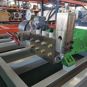 [Hot Item] Triplex High Pressure Plunger Pump for Engineering Machinery