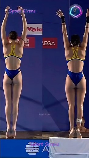 Diving Synchronized by Valeria Antolino and Ana Carvajal 🤩 | Women's Diving #diving #shorts
