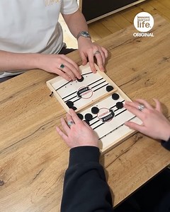 This hockey finger game is so addictive! 😮 | Lessons Learned In Life