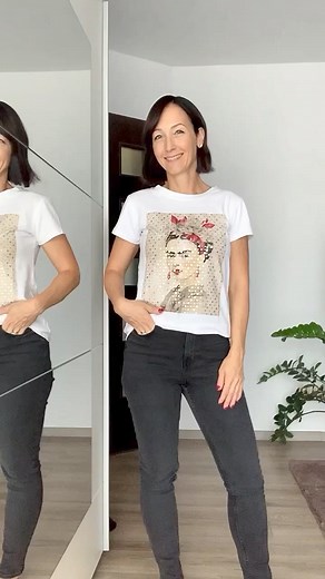 Őszi bomber kabát tippek szoknyával és nadrággal! 😊 Neked melyik a kedvenc? ❤️ Az exluzív tartalmak között most 8️⃣ őszi kiskabát fazonhoz mutatok tippeket testjegyek és stílusok alapján! Ha kíváncsi vagy rá, keresd az “Előfizetés” gombot a @katka.stilustanacsadas Instagram főoldalamon! #őszioutfit #ősz #autumn #bomber #stílus #style #ktkstyle #katkastyle #stílustanácsadás #stílustanácsadó | KTK Style