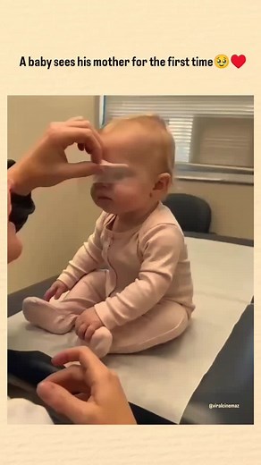 Baby Sees Mother for First Time — Tearful First Glance