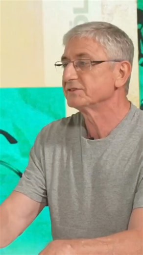 ➡️ Gyurcsány Ferenc kifejtette a véleményét Magyar Péterről. A DK elnöke, korábbi miniszterelnök új elhatározásokról, régi "barátokról", távozásról és maradásról, ellenzéki viszonyokról, médiaállapotokról, politikai szélhámosokról, elbolondított választókról, társadalmi tanulságokról beszél indulatoktól sem mentes választás utáni helyzetértékelésében. A teljes videó megtekinthető csatornánkon: https://youtu.be/J7UbP2mmx0Y | atv.hu