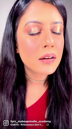 Tears will never ruin your makeup 💄 power of makeup ❤️ #newtreand #resistence #makeup #sweatproofmakeup #waterproof #waterproofmakeup | Bridal Makeup Artist LIPI