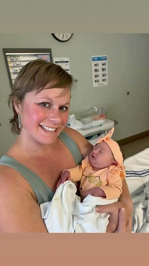 We have her, all is well ❤️ | Mapleberry Farm